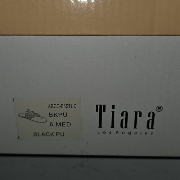 🛑Last Pair🛑Tiara Slip-On Thong Studded Sandals Black 6 - Picture 6 of 6